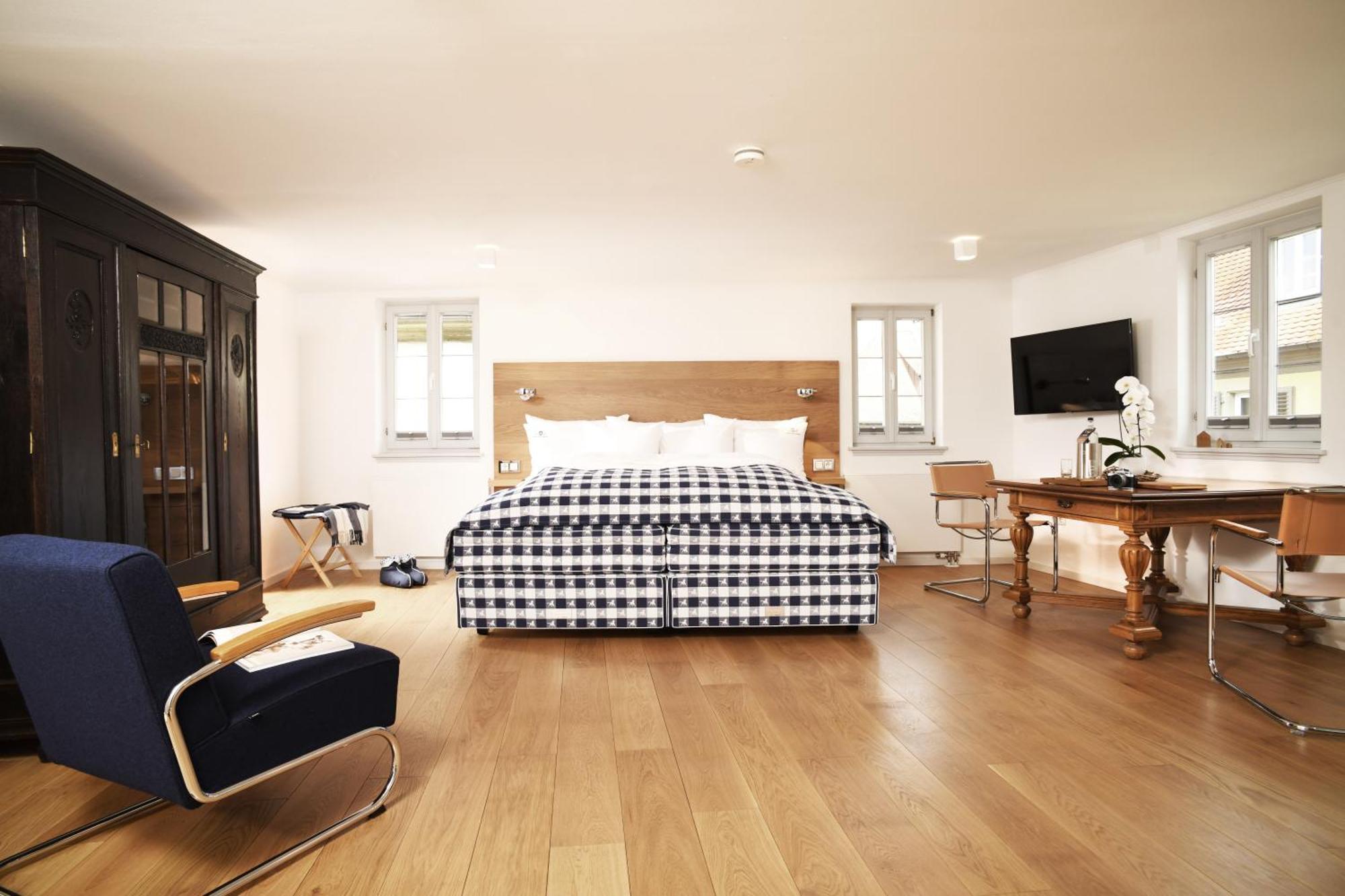 Haestens Boutique Biohotel - Chez Douverne Sommerach Buitenkant foto